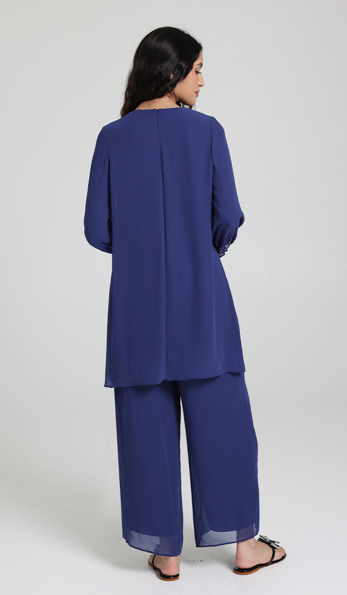 Back view of Seema tunic in Blue.