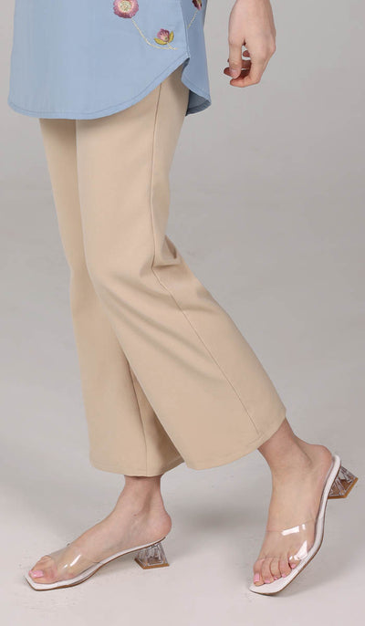 Lyla Tailored Stretch Flared Dress Pants - Buttercream - Final Sale