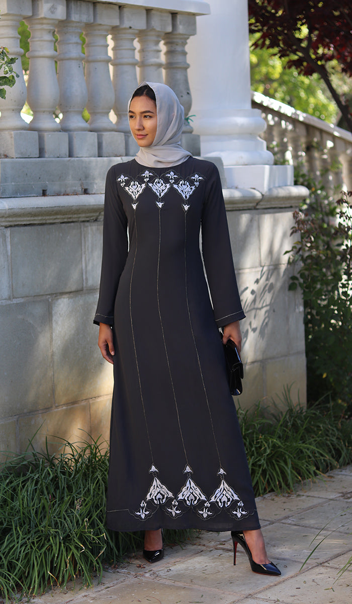 Robe de soiree formelle musulmane modeste grise elegante Robe Abaya Artizara ARTIZARA.COM