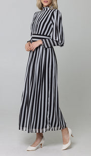 Robe longue modeste rayée à taille élastique Anisa - Noir et blanc