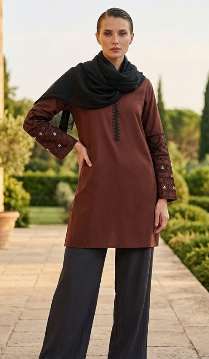 Tunique longue et modeste de tous les jours Parisa Mostly Cotton - Charbon - PRÉCOMMANDE (expédiée dans 2 semaines)
