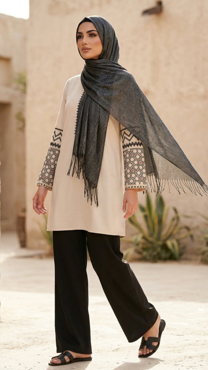 Tunique longue et modeste de tous les jours Parisa Mostly Cotton - Charbon - PRÉCOMMANDE (expédiée dans 2 semaines)