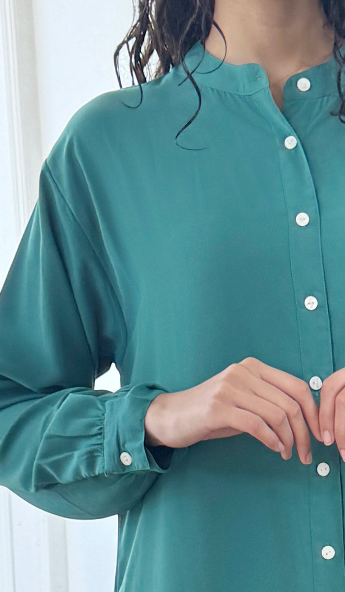 Farda - Veste chemise longue fluide boutonnée - Marine
