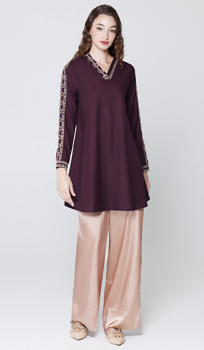 Tunique longue et modeste de tous les jours Parisa Mostly Cotton - Charbon - PRÉCOMMANDE (expédiée dans 2 semaines)