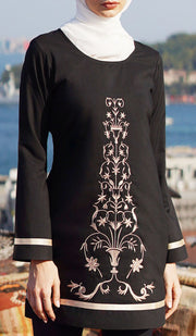 Tunique longue brodée florale Isabel - Noir