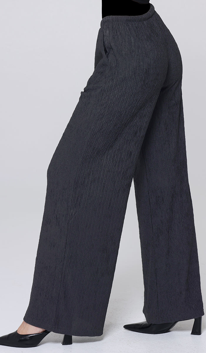 Jenan Crinkle Stretch Dressy Wide Leg Pants - Black