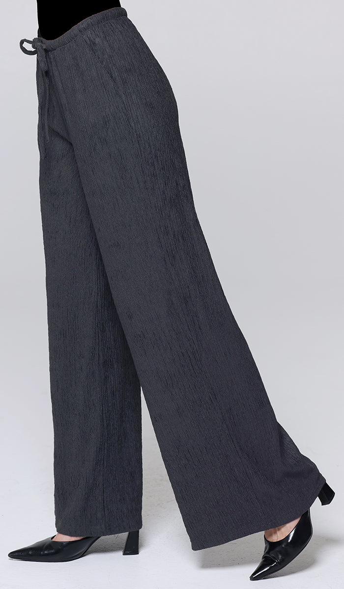 Jenan Crinkle Stretch Dressy Wide Leg Pants - Black