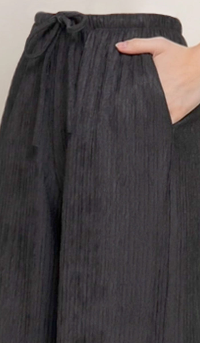 Jenan Crinkle Knit Stretch Dressy Wide Leg Pants - Black
