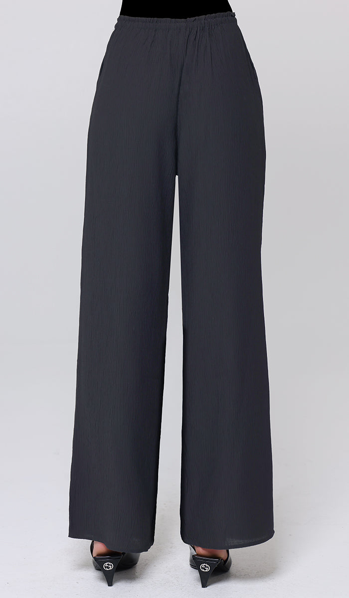 Lina Flowy Everyday Pants - Black