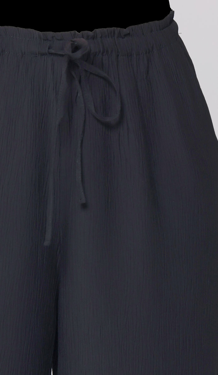 Lina Flowy Everyday Pants - Black