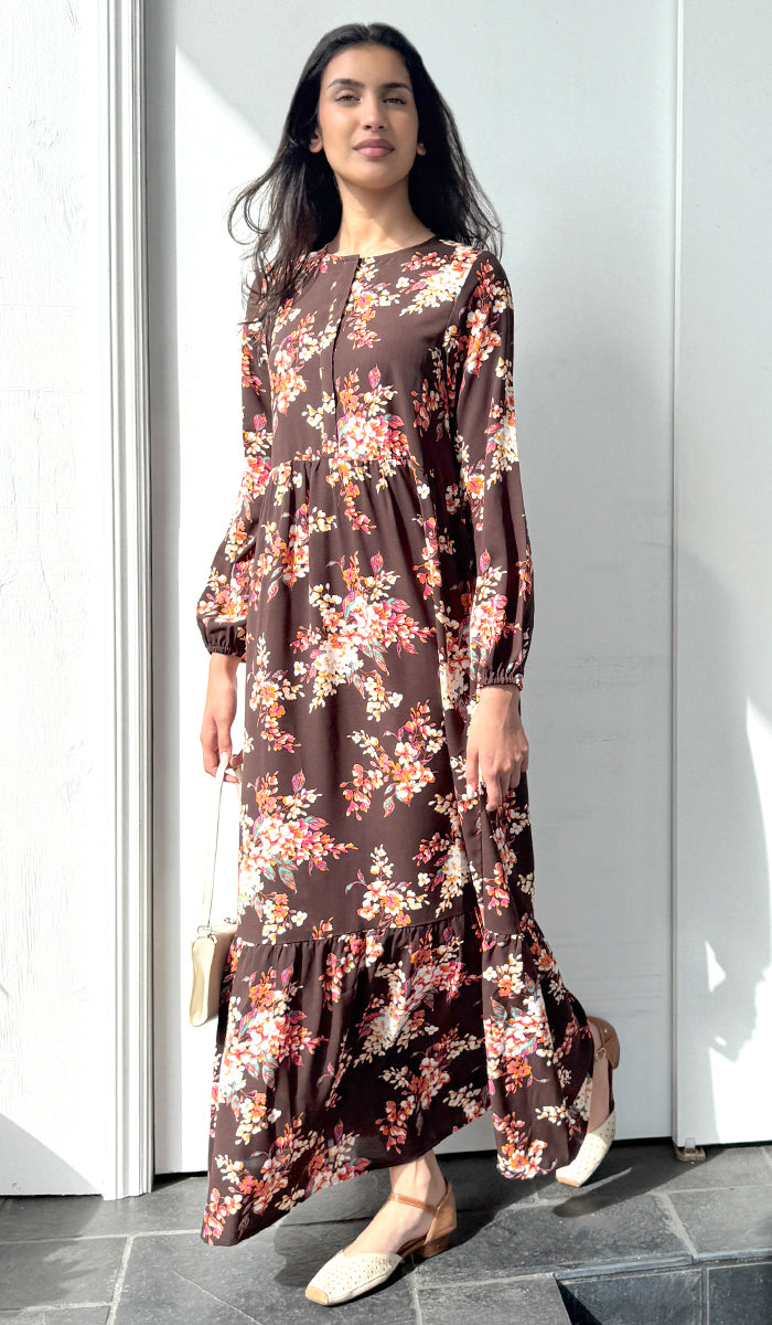 Robe longue longue modeste en mousseline de soie smockée Nadia - Noir