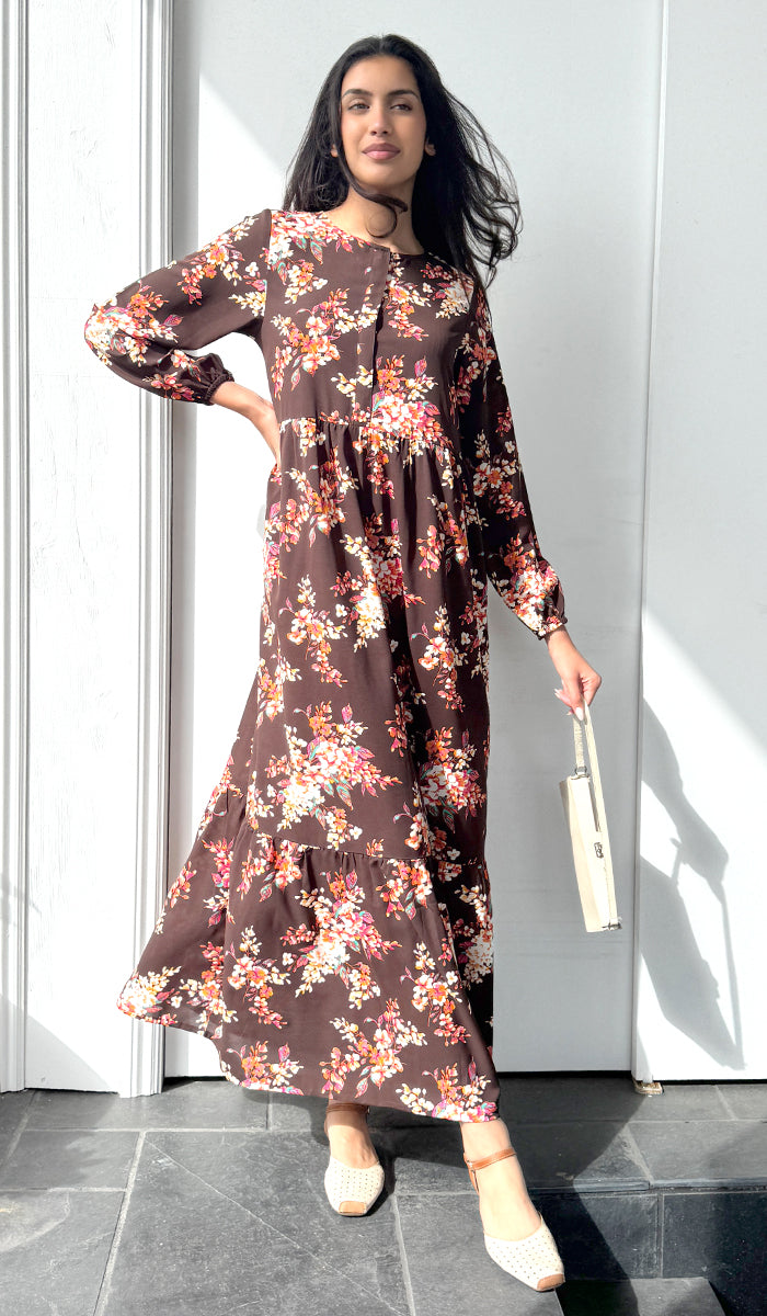 Robe longue longue modeste en mousseline de soie smockée Nadia - Noir