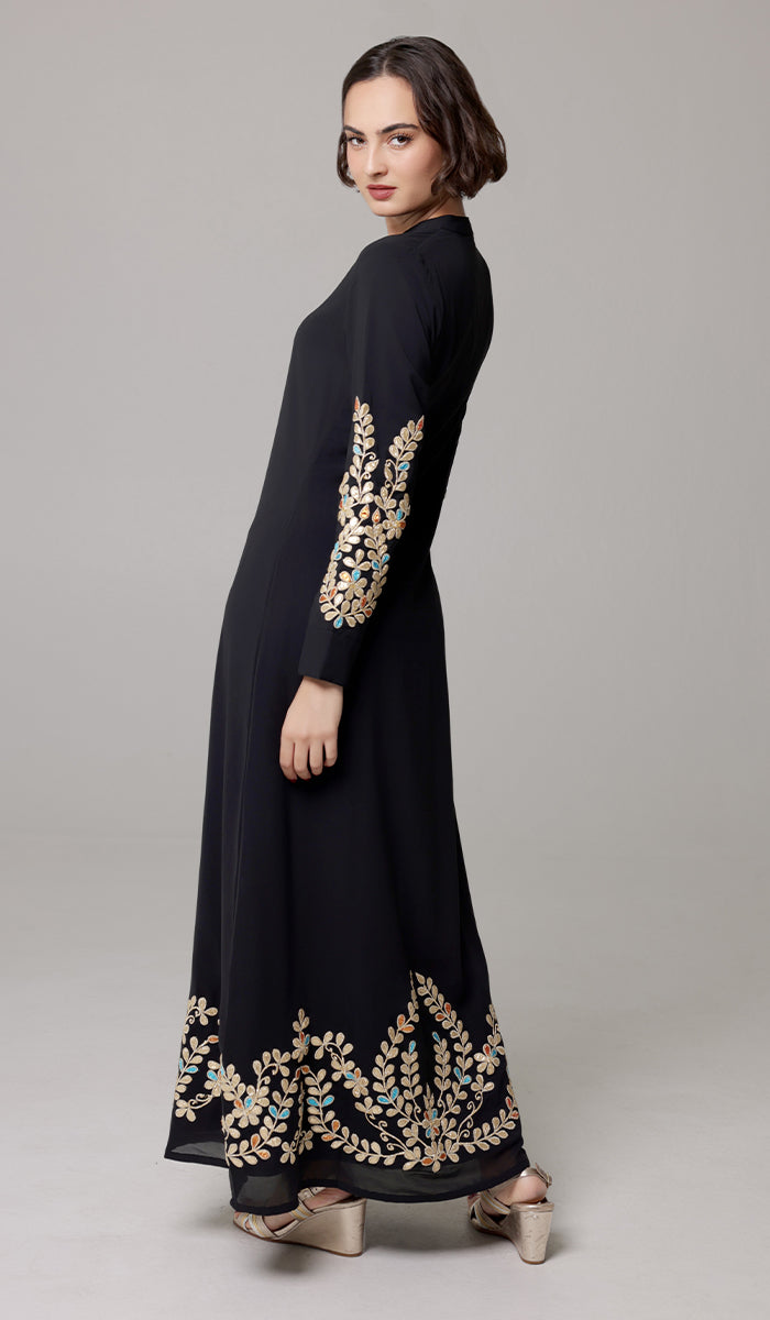 Robe longue longue modeste en mousseline de soie smockée Nadia - Noir