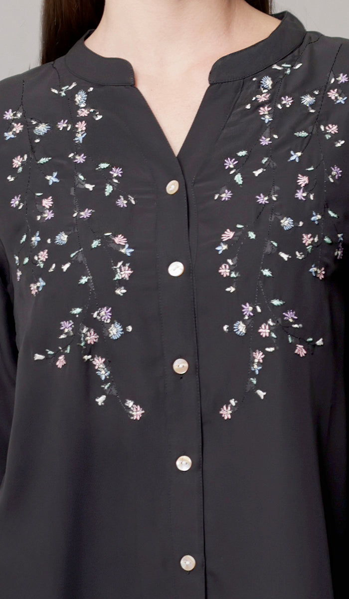 Nari Embroidered Long Modest Tunic - Black - PREORDER (ships in 2 weeks)