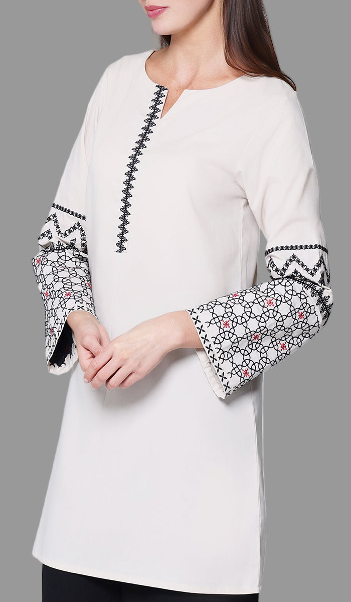 Tunique longue et modeste de tous les jours Parisa Mostly Cotton - Charbon - PRÉCOMMANDE (expédiée dans 2 semaines)