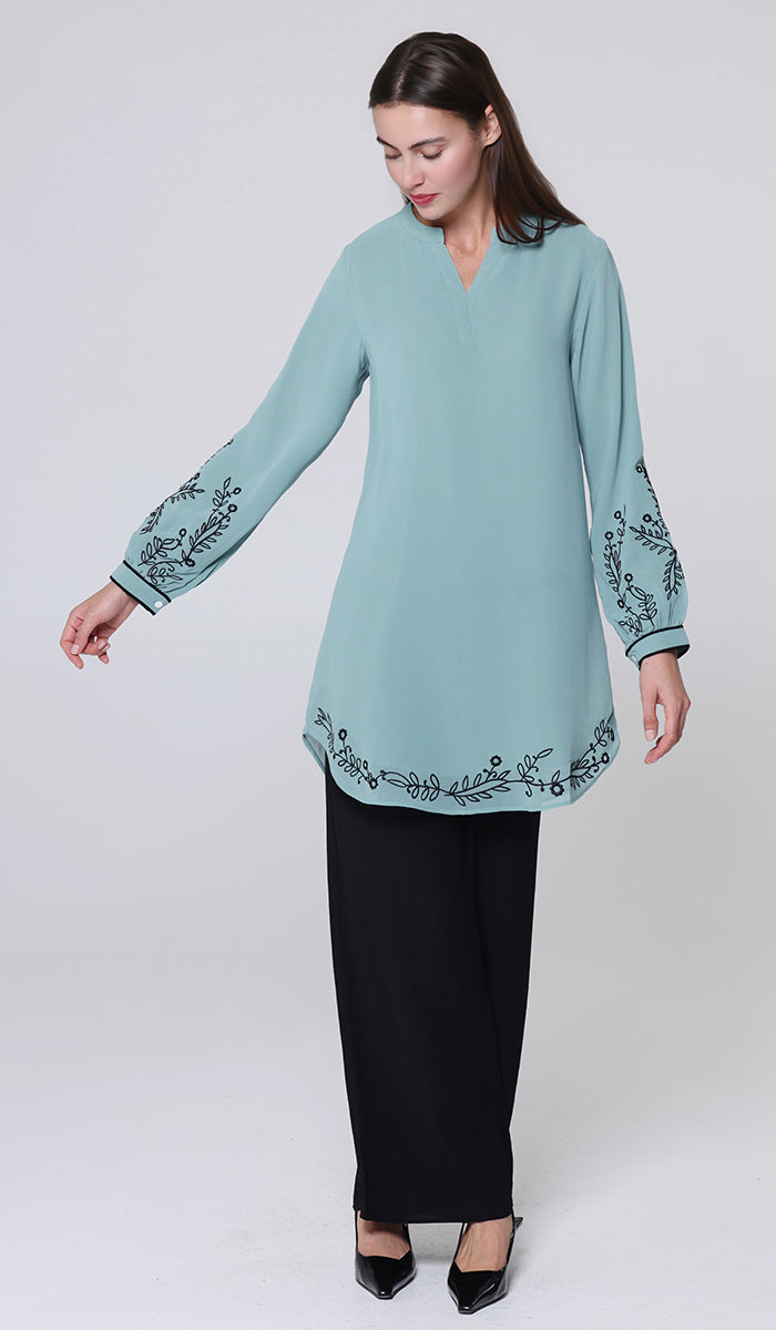 Zayna Embroidered Modest Midi Tunic - Sea green/Black
