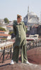 Chemise mi-longue boutonnée longue fluide Ilham - Olive