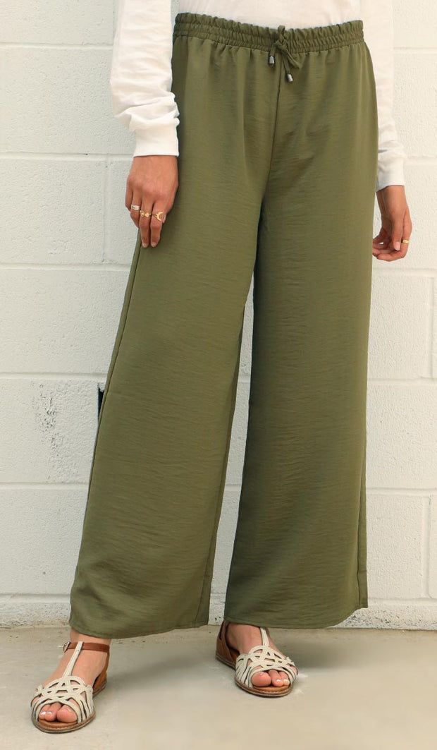 Inaya Loose and Flowy Stretch Wide Leg Pants - Olive