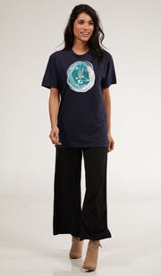 T-shirt en coton à manches courtes avec calligraphie arabe - Hulm - Marine